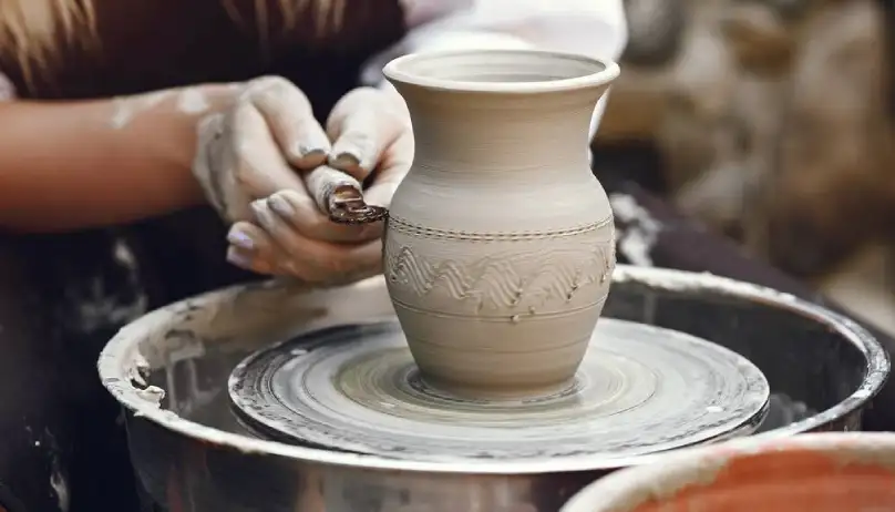 سفالگری از قدیمی ترین صنایع دستی جهان